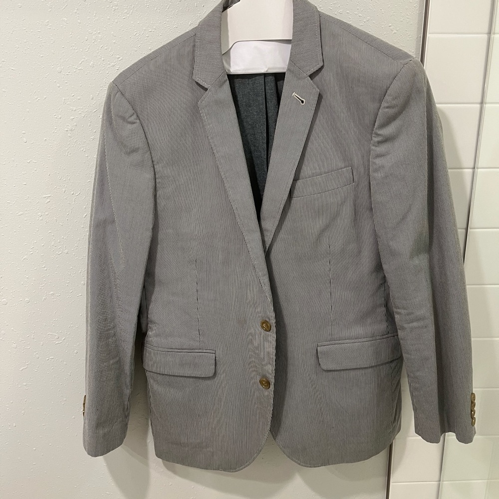 Men’s J Crew Striped Blazer - Size Medium (see close up pics for stripes!!)